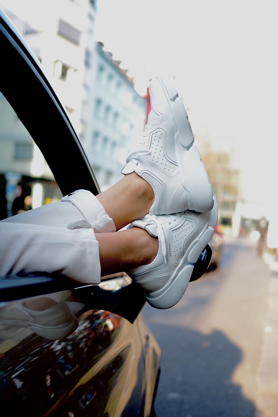 CPH411 vitello white