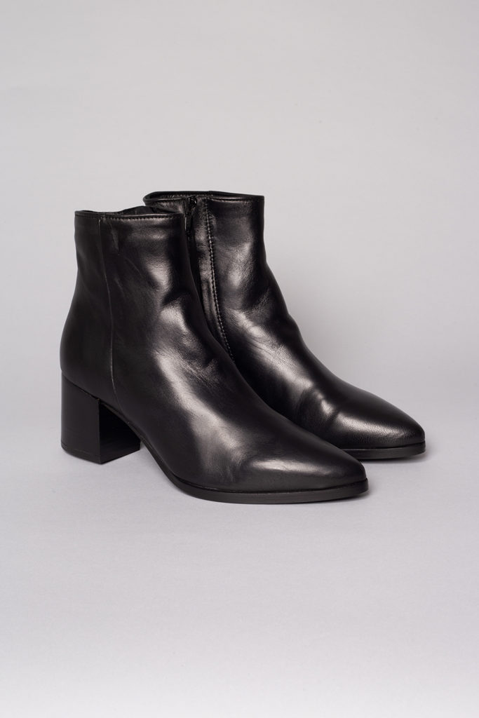 CPH114 vitello black