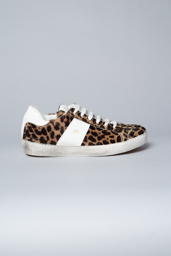 CPH82 cowhair leo - alternative 1