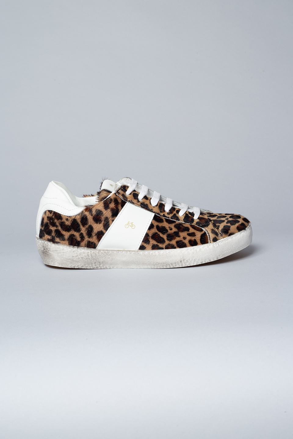 CPH82 cowhair leo - alternative 1