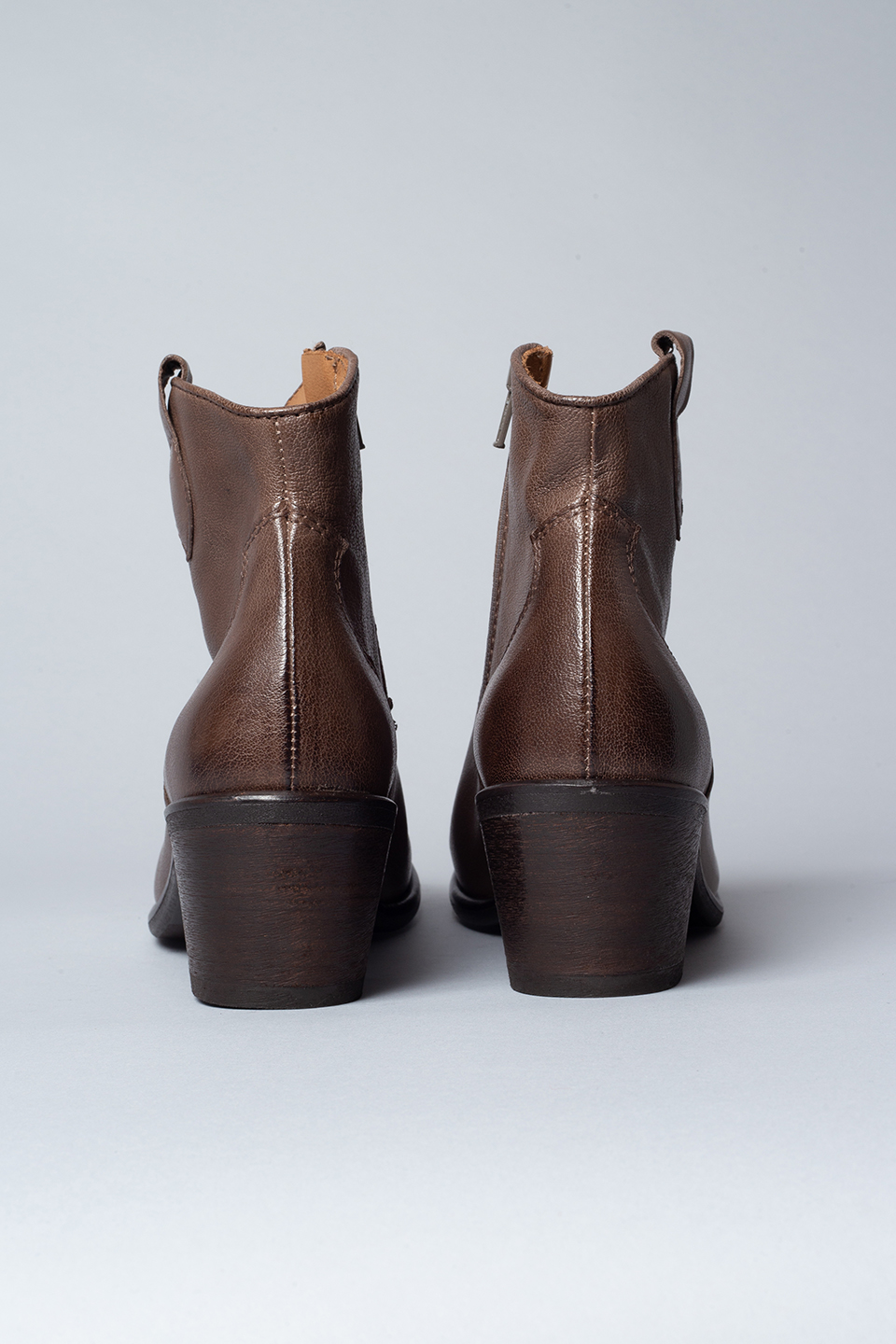 CPH116 cow leather grey - alternative 3