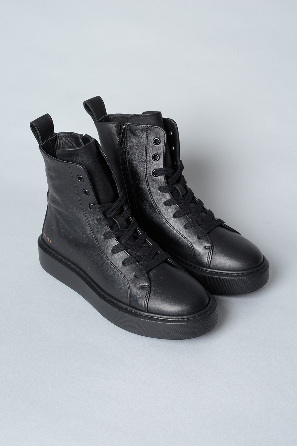 CPH453 vitello black