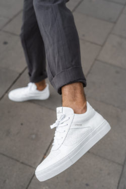 CPH402M vitello white