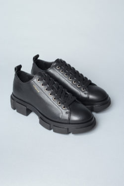 CPH527 vitello black