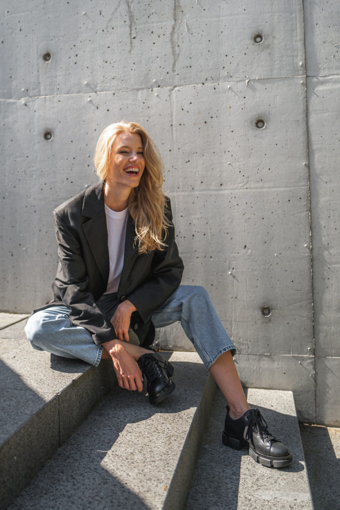 CPH527 vitello black - alternative 4