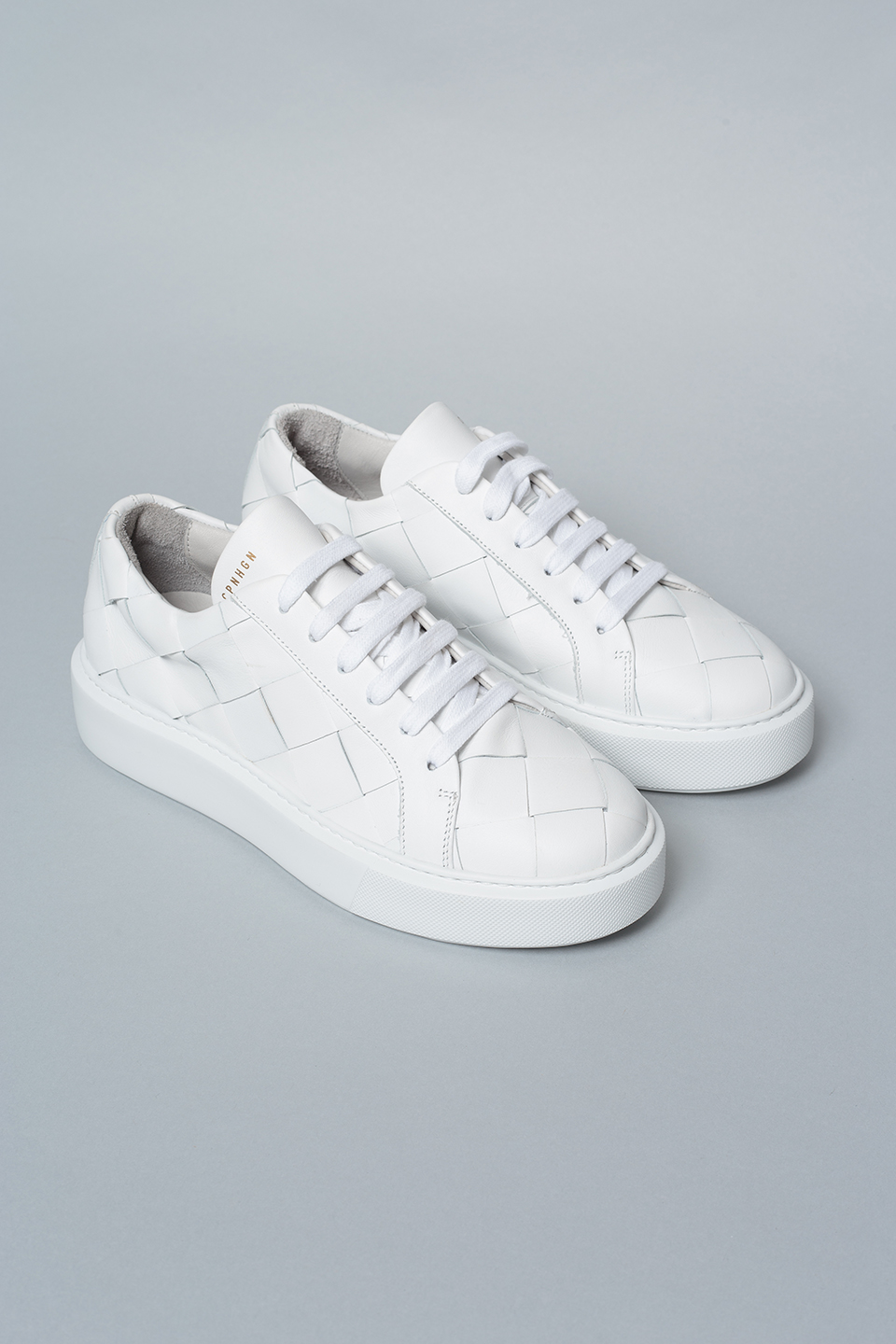 CPH421 vitello white