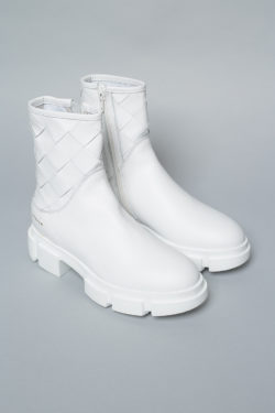 CPH522 vitello white