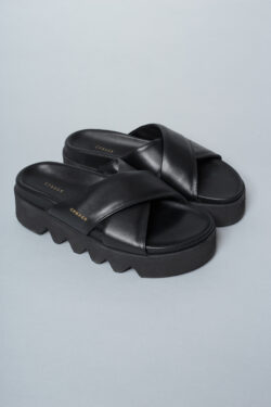 CPH706 vitello black