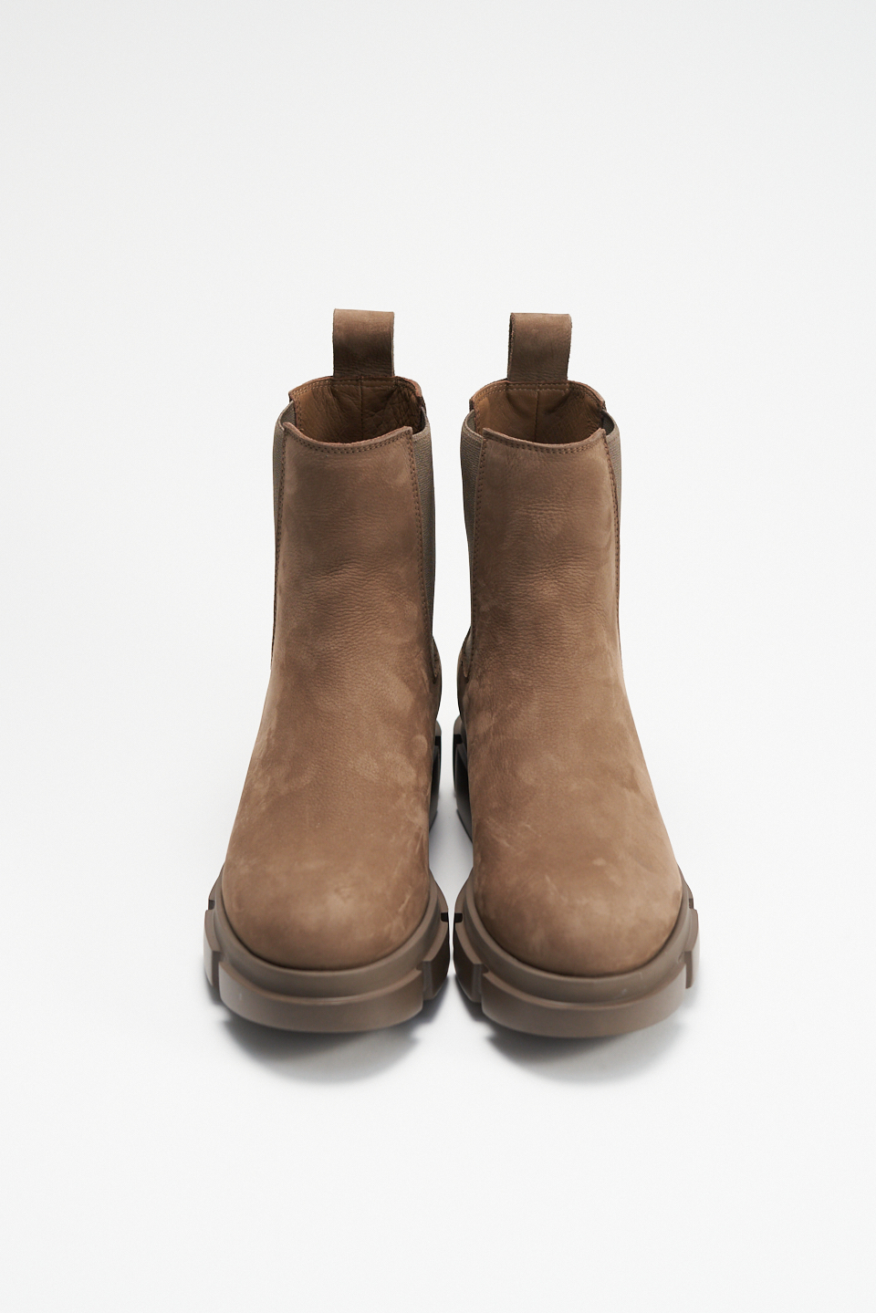 CPH570 nabuc soft brown - alternative 1