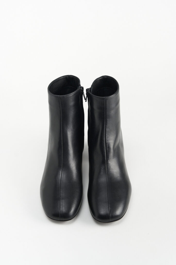 WG1 nappa black - alternative 2