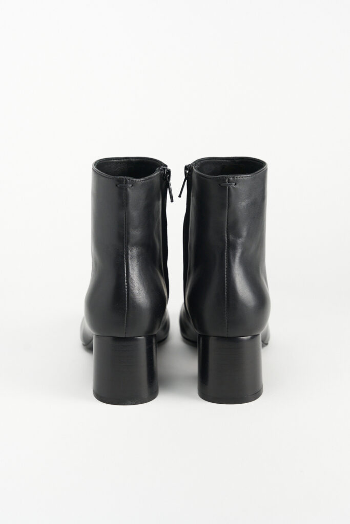 WG1 nappa black - alternative 5