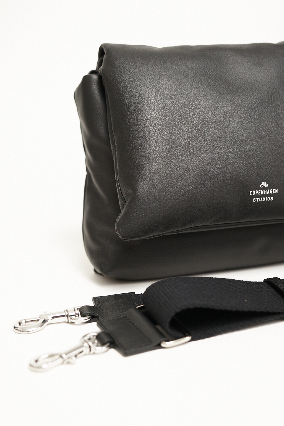 CPH BAG 11 nappa black - alternative 4