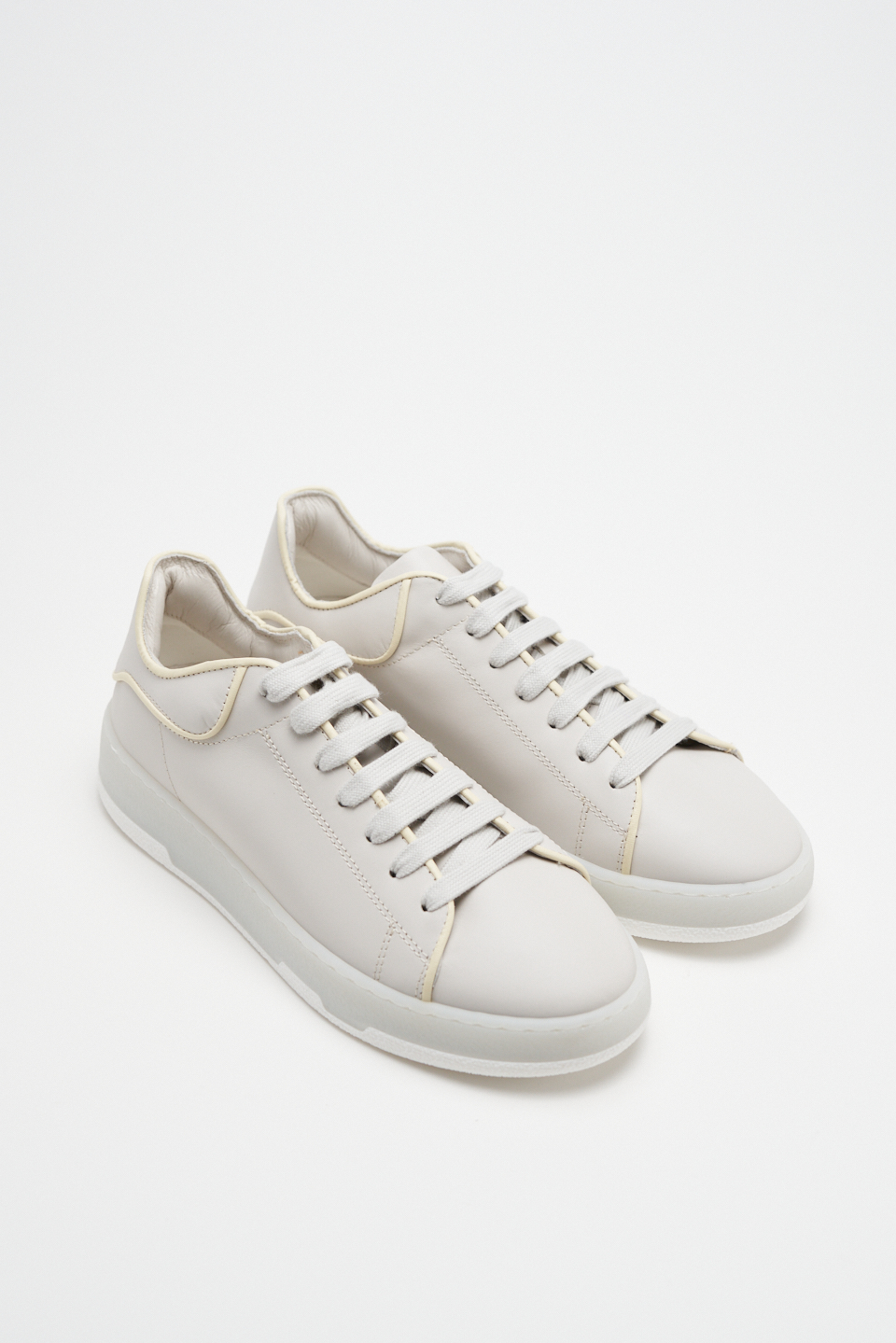 CPH475 vitello eggshell