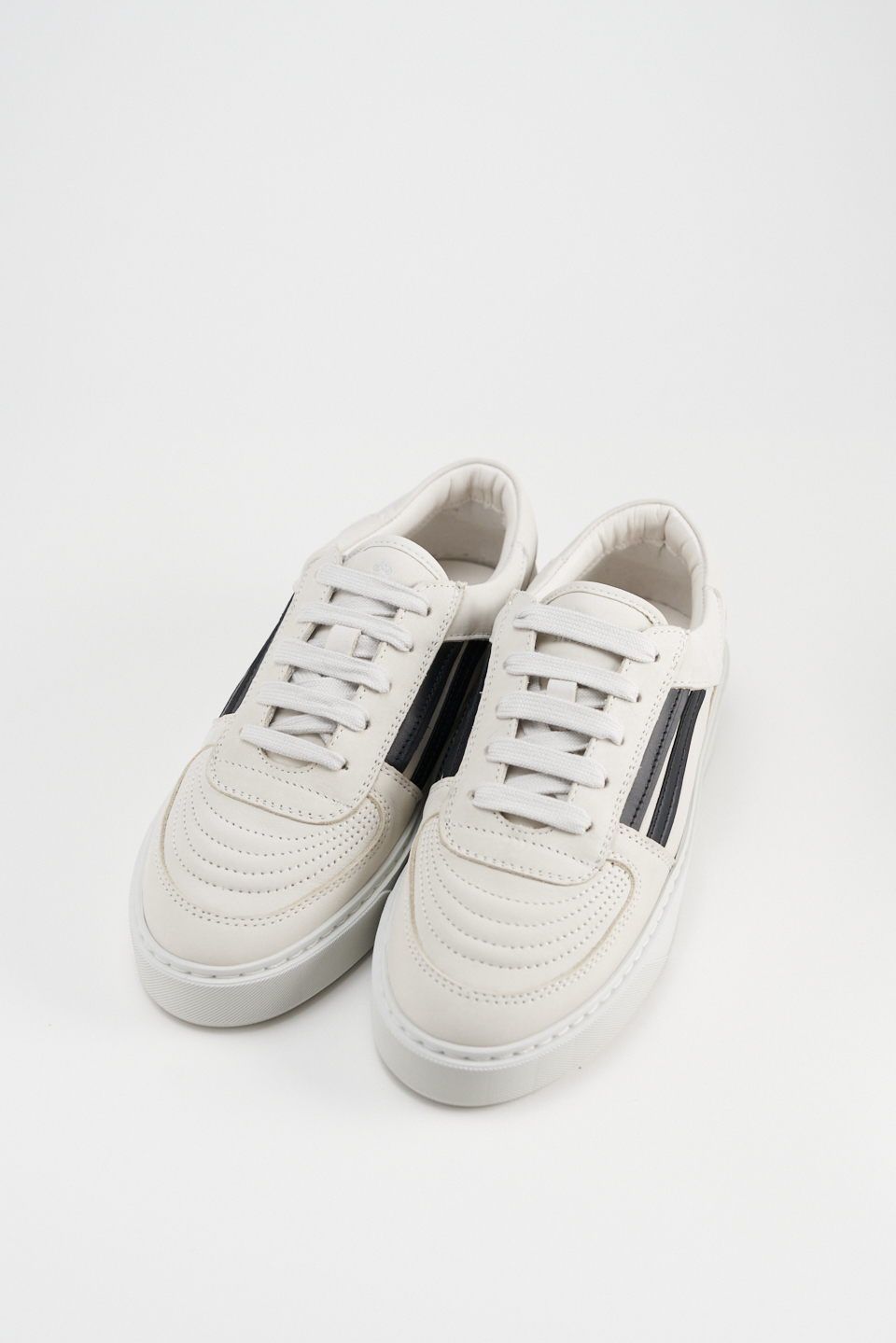 CPH687 leather mix eggshell - alternative 2