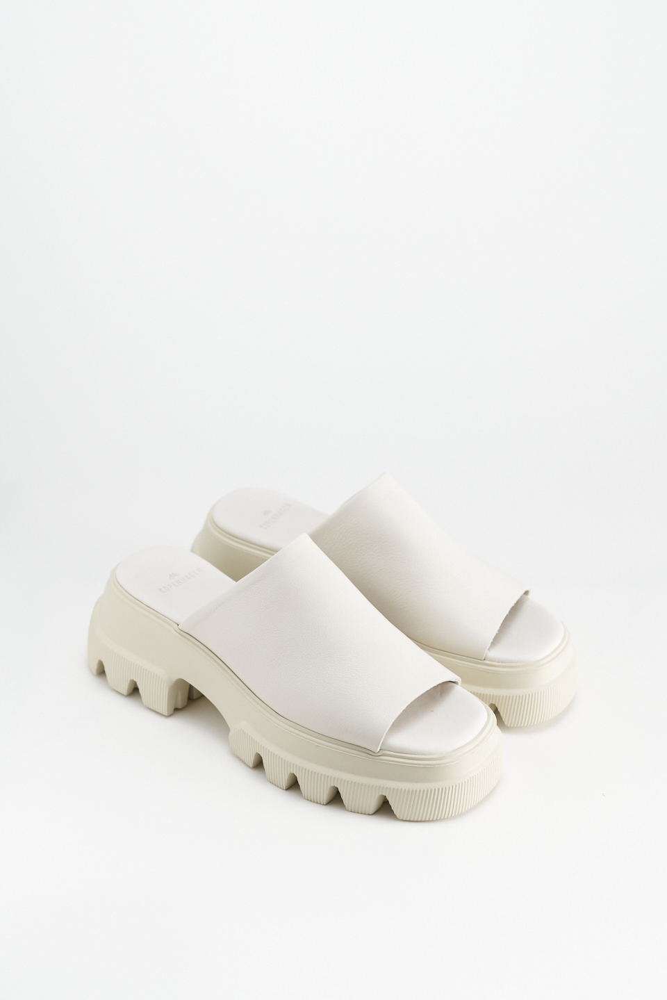 CPH231 vitello eggshell