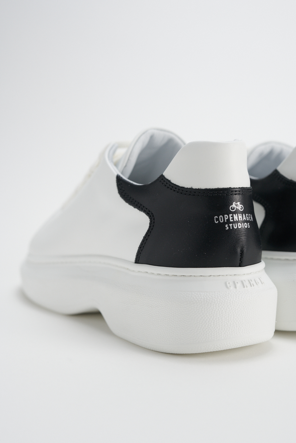 CPH812 vitello white/black - alternative 6