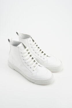 CPH774 vitello white