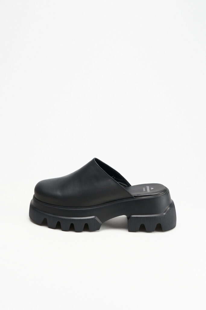 CPH226 vitello matt black - alternative 3