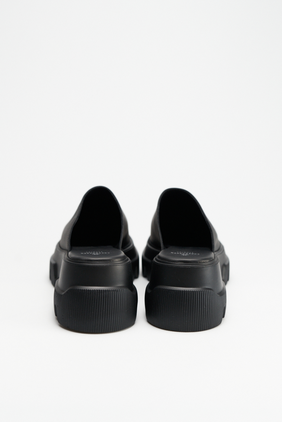 CPH226 vitello matt black - alternative 5