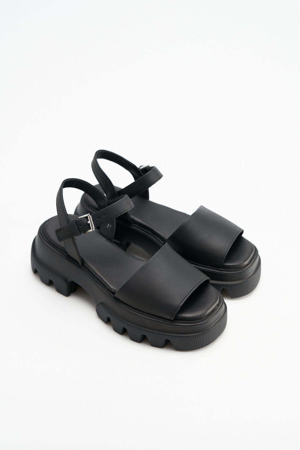 CPH227 vitello matt black