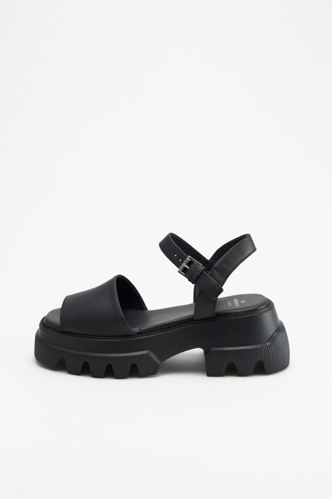 CPH227 vitello matt black - alternative 3