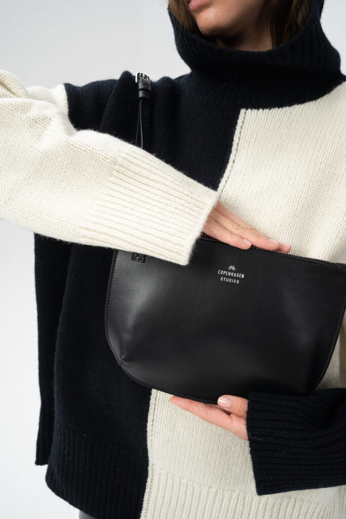 CPH BAG 37 vitello black - alternative 4