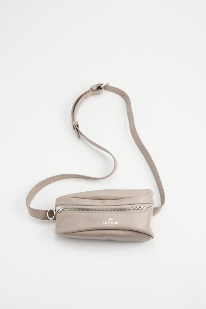CPH BAG 31 soft vitello light stone