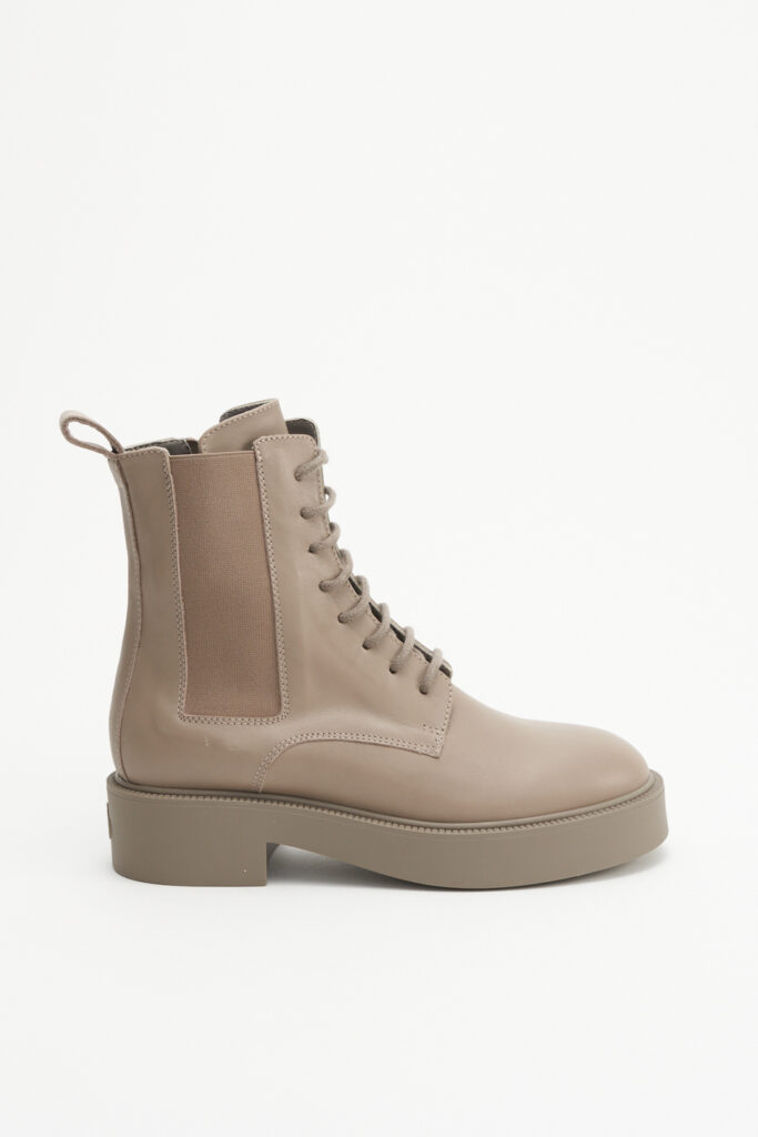 CPH576 vitello fango - alternative 1