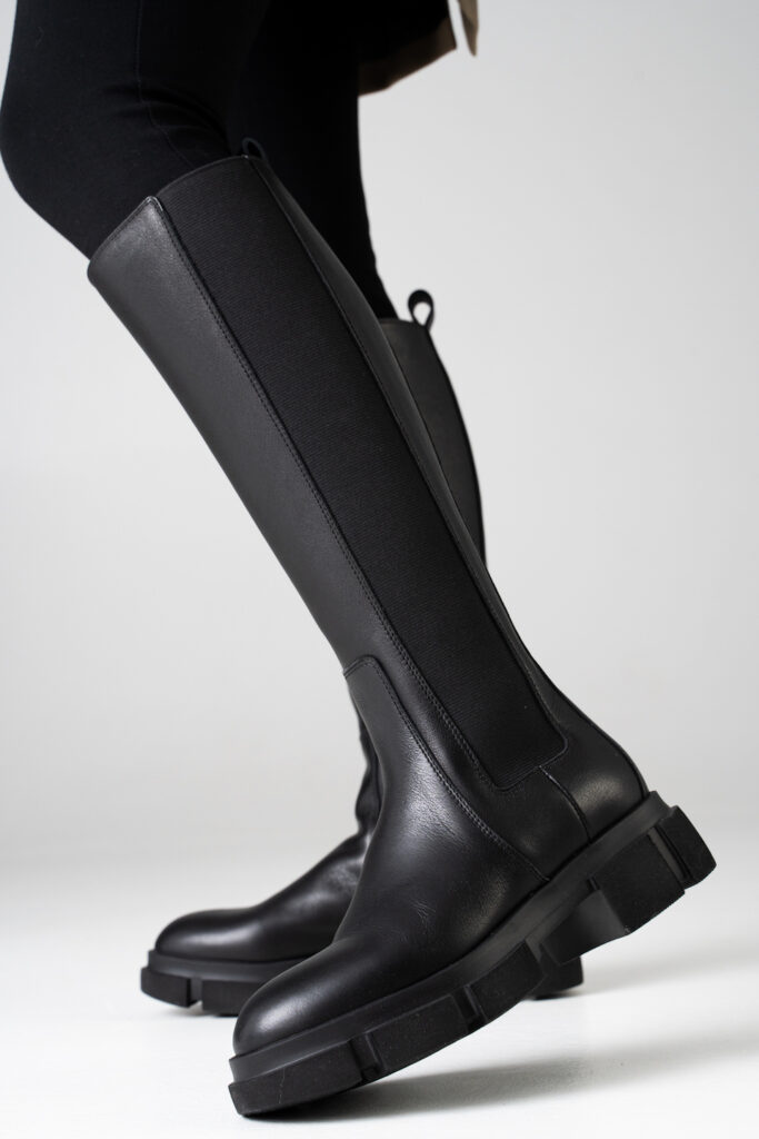 CPH667 vitello black