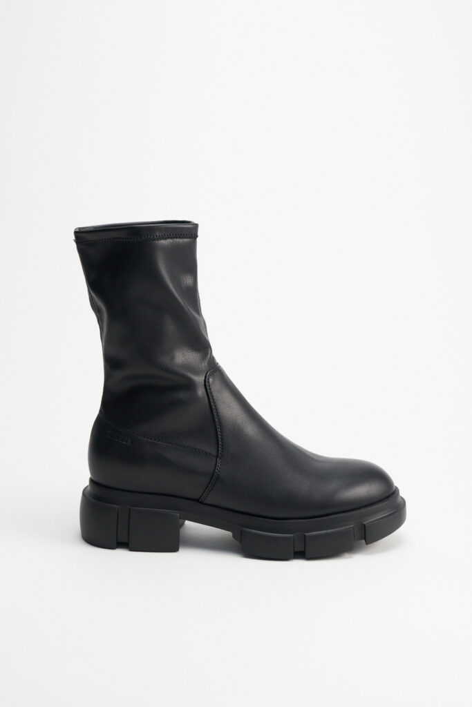 CPH668 vegan nappa black