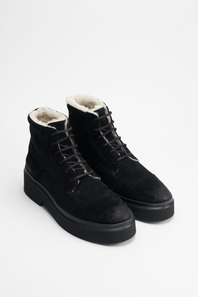 CPH519M teddy suede black - alternative 1