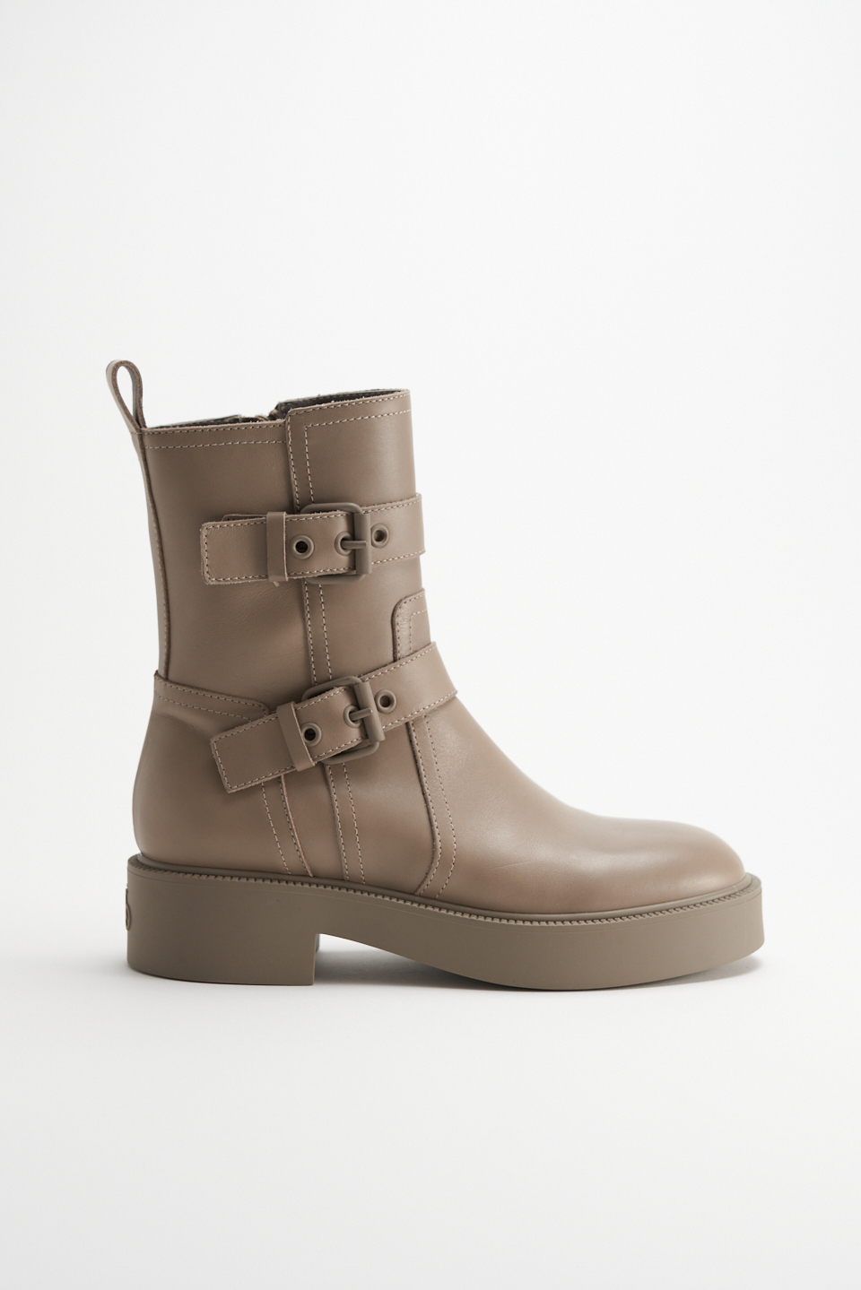 CPH641 vitello fango - alternative 1