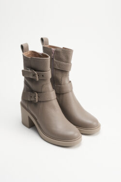 CPH819 grainy vitello fango