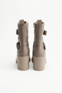 CPH819 grainy vitello fango - Alternative 5