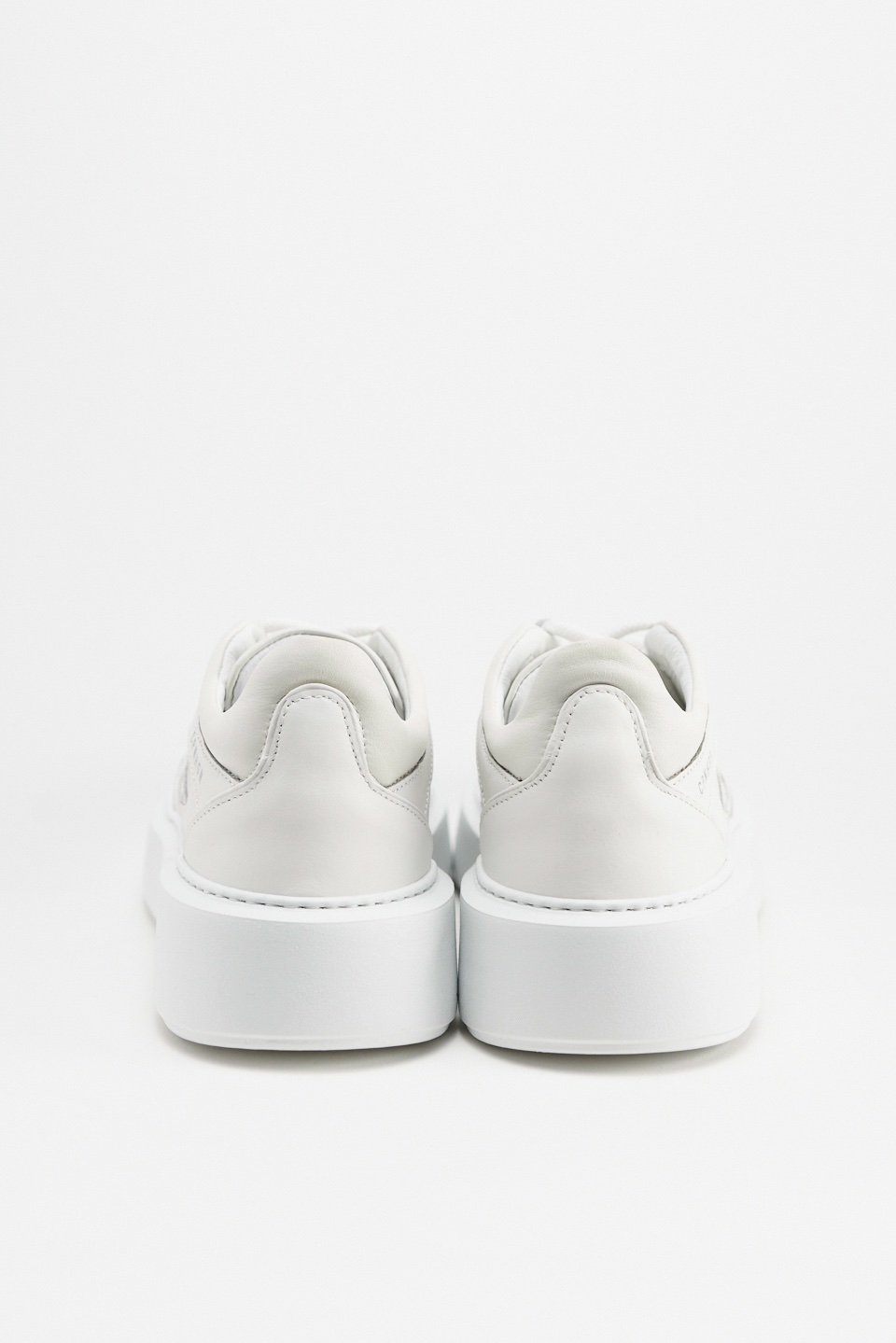 CPH153 vitello white - alternative 5