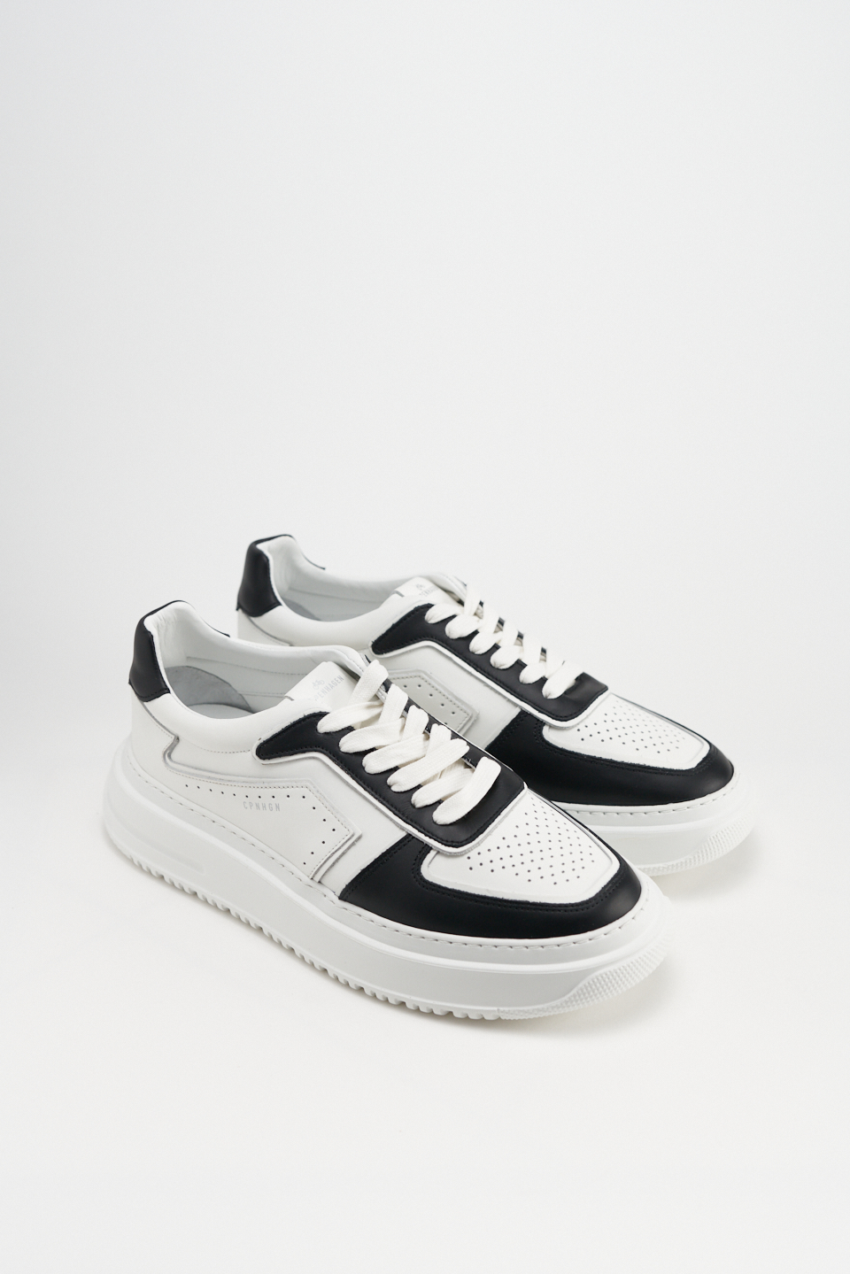CPH168M vitello white/black