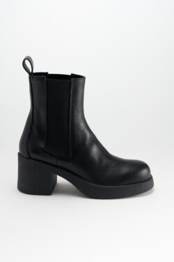 CPH569 vitello black