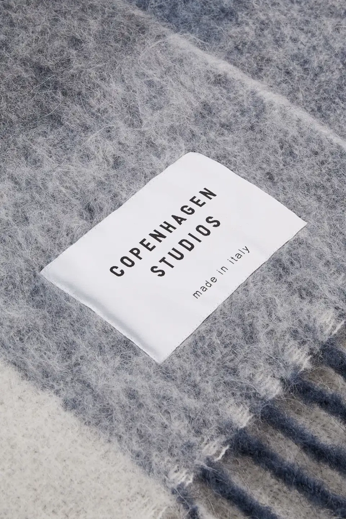 CPH SHAWL 4 – wool mix – blue | COPENHAGEN STUDIOS®