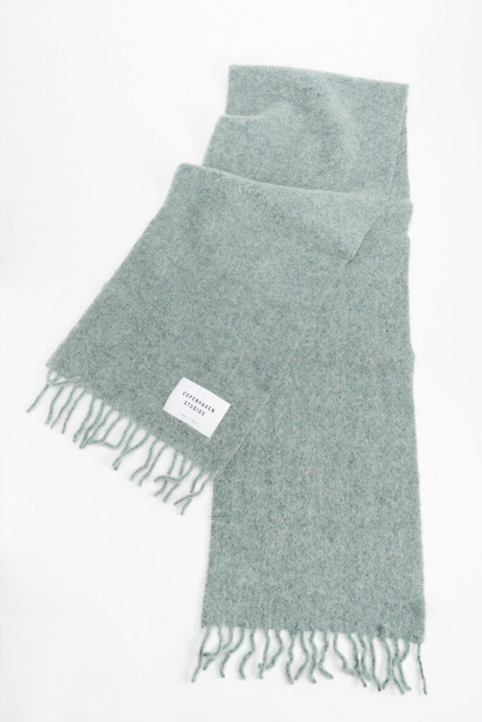 CPH SHAWL 5 wool mix ice