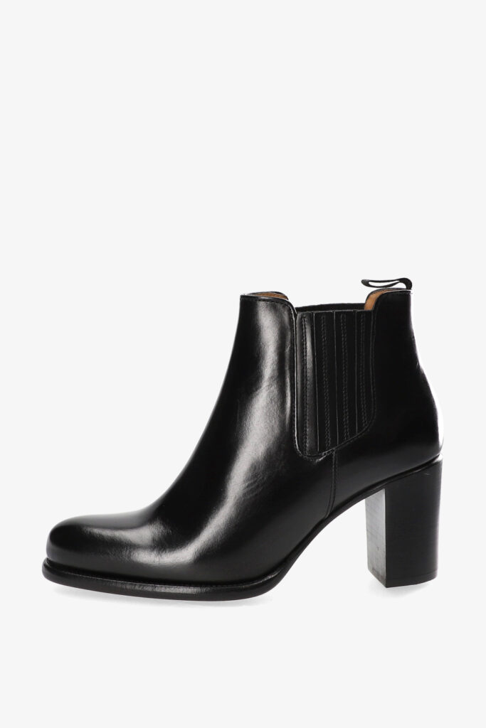 WG6 vitello black - alternative 2