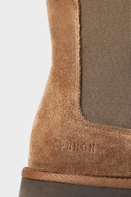 CPH258 suede chocolate