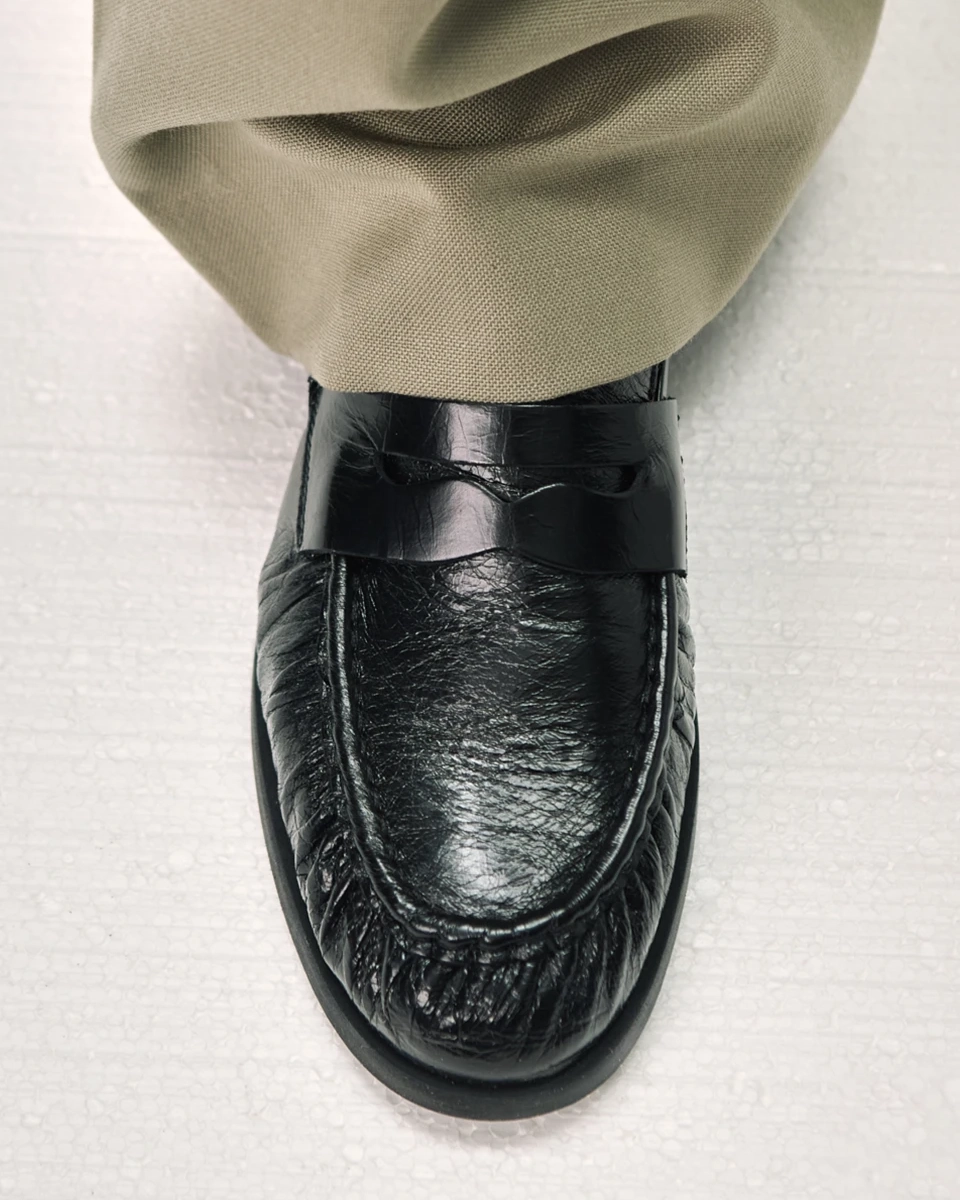 CPH585 shiny leather black - alternative 2