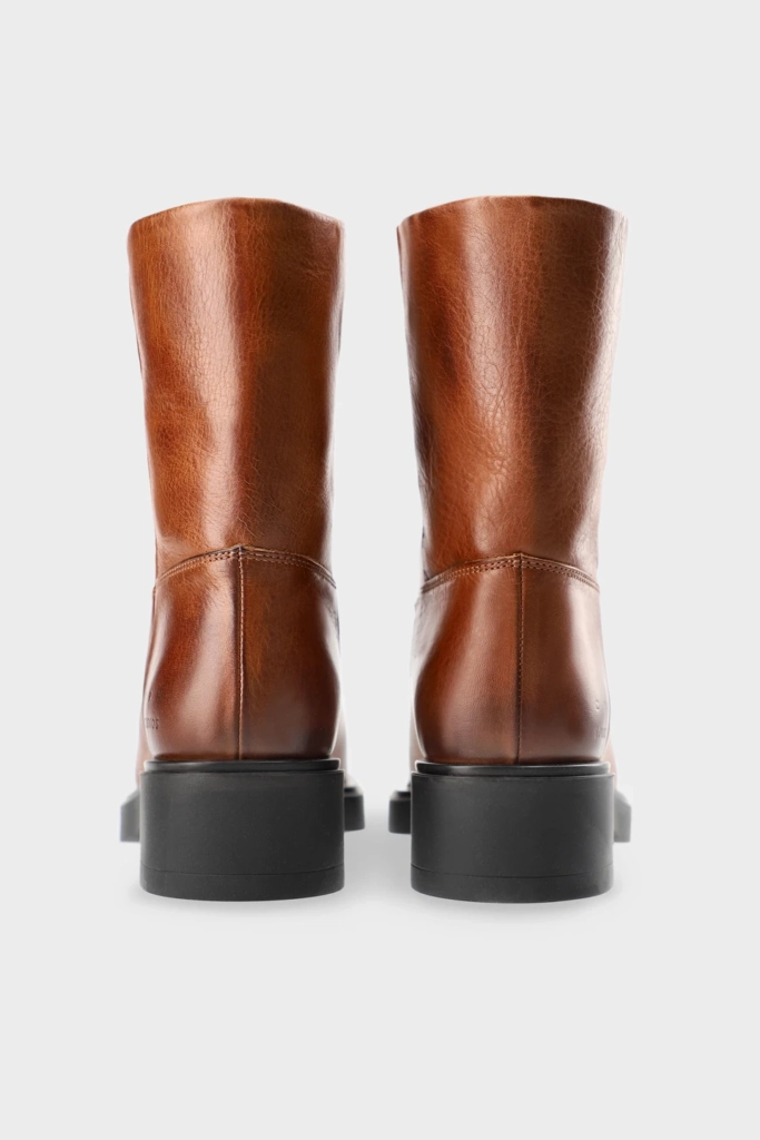 CPH302 grainy leather cognac - alternative 3