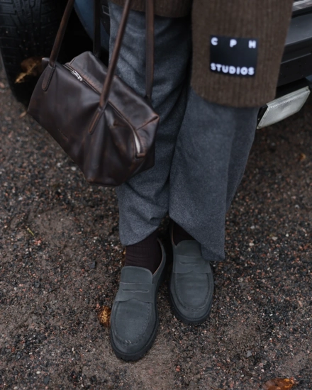 CPH848 suede graphit
