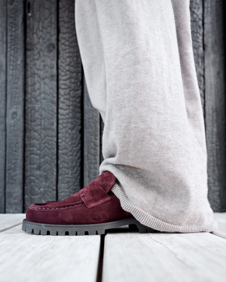 CPH848 suede plum