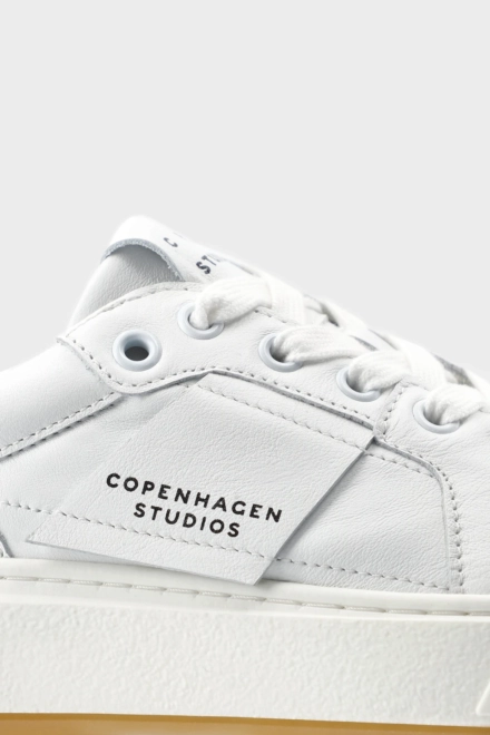CPH613 leather white