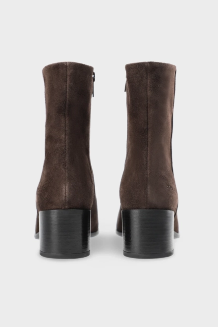 CPH305 suede chocolate