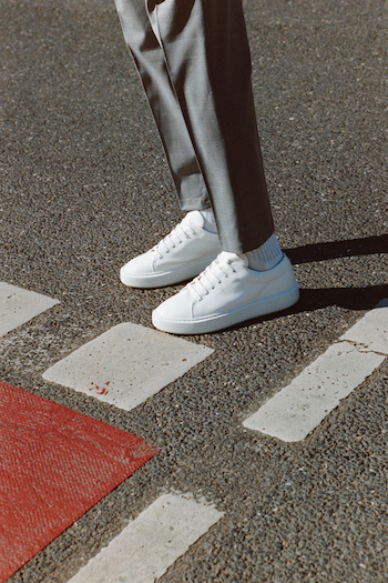 Campaign Picture from our Analogue Street Style Shooting. Picture from the CPH407M Sneaker in white on the street.