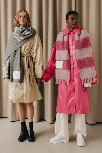 Berlin AW Shooting- Copenhagen Studios. Models are wearing the new scarf collection. The left model wears a grey one and the right a pink scarf.