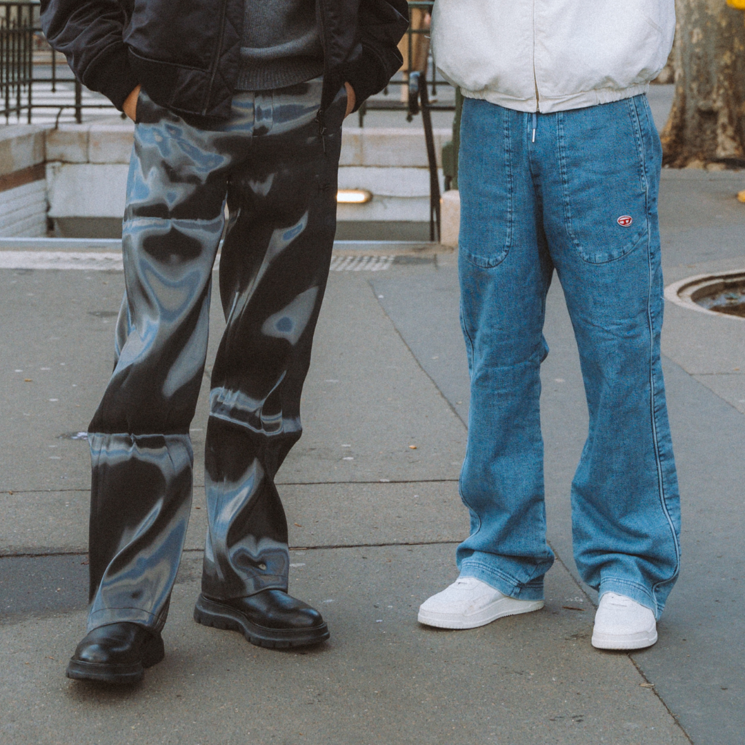 Classy vitello Chelsea Boot CPH514M vitello black with a flat sole combined with a black leather pants.